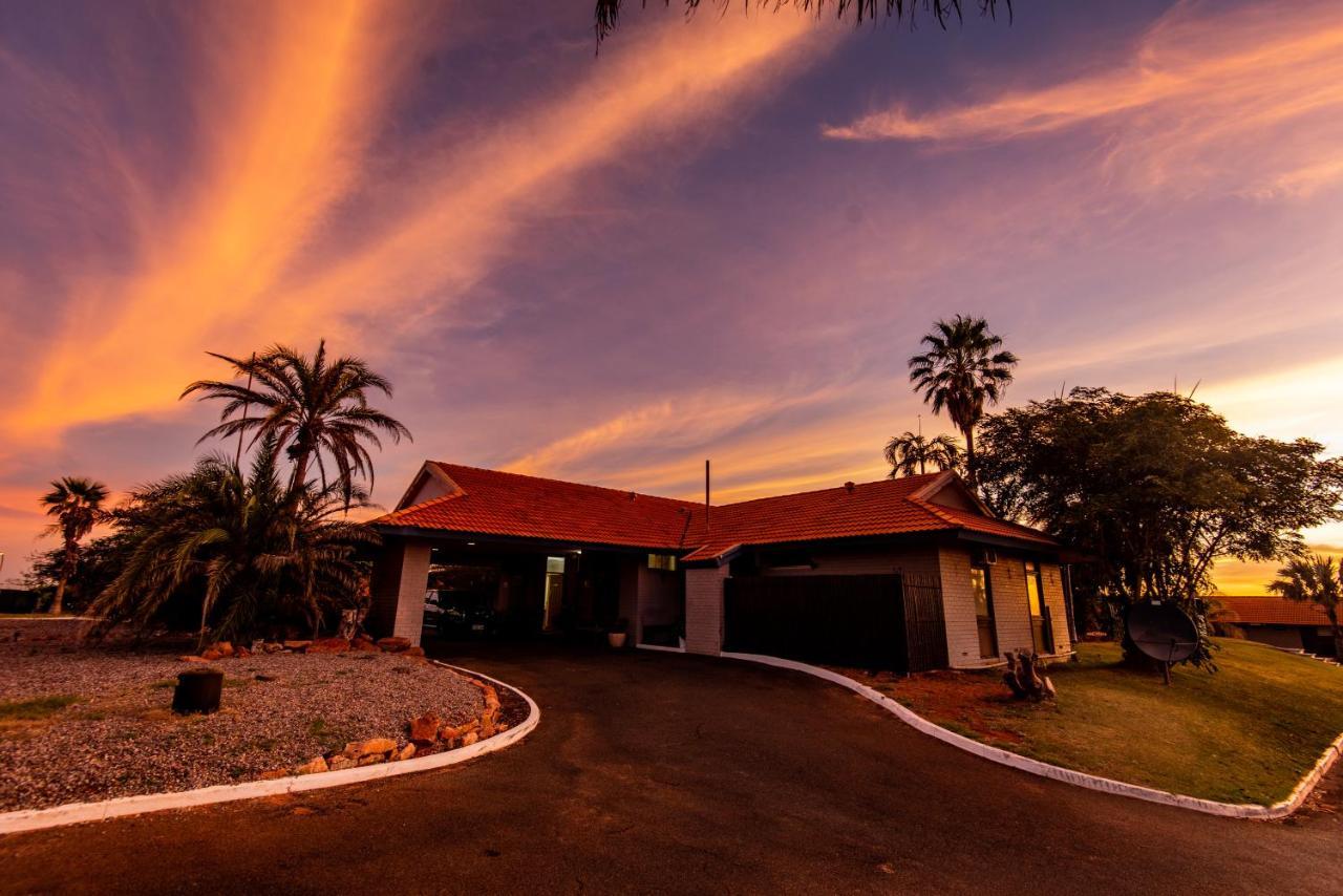 Hospitality Port Hedland Motel Ngoại thất bức ảnh