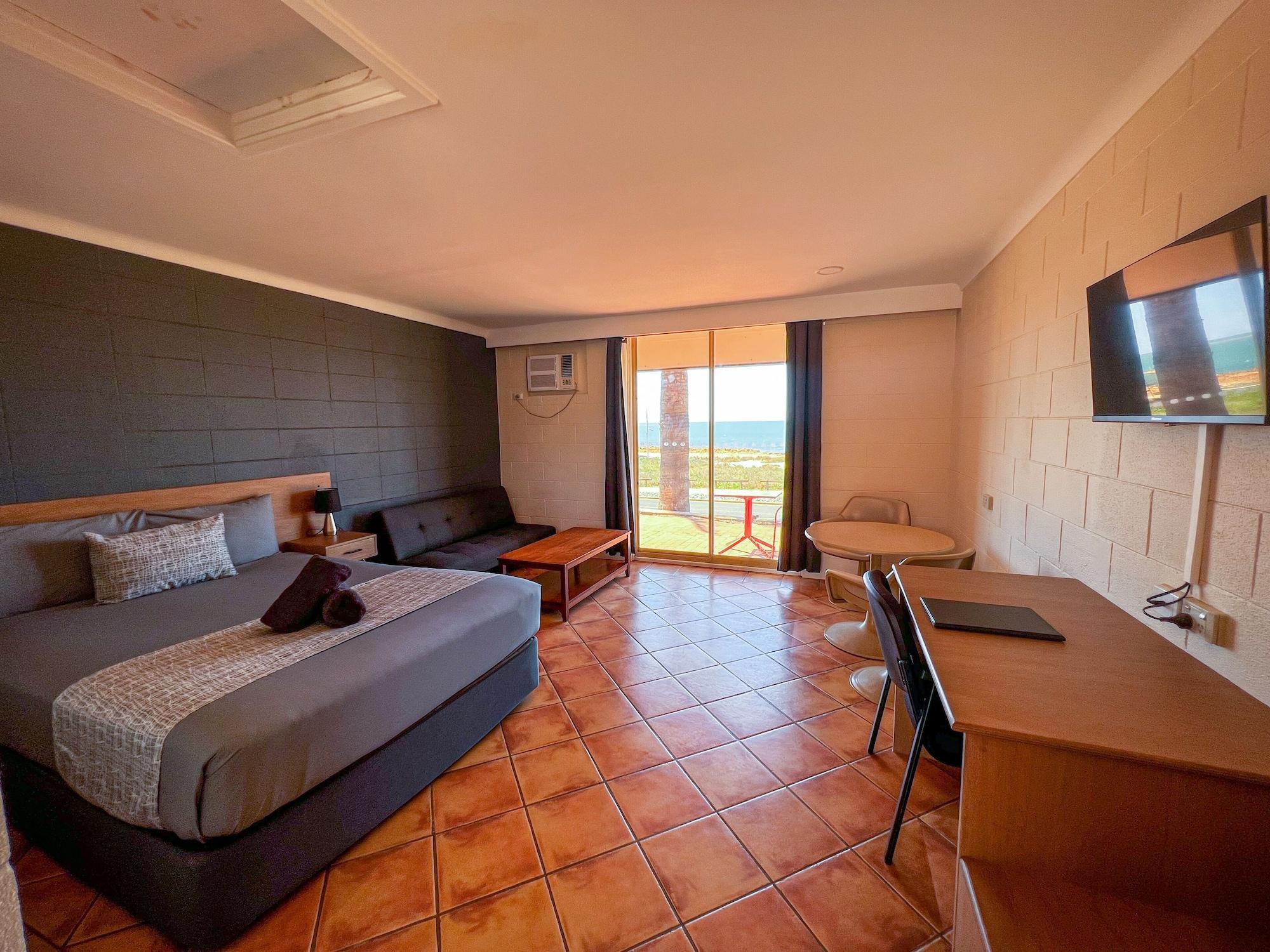 Hospitality Port Hedland Motel Ngoại thất bức ảnh
