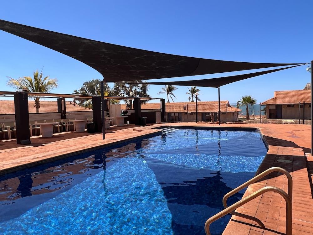 Hospitality Port Hedland Motel Ngoại thất bức ảnh