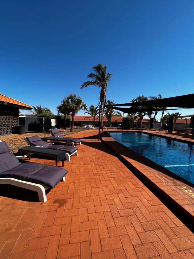 Hospitality Port Hedland Motel Ngoại thất bức ảnh